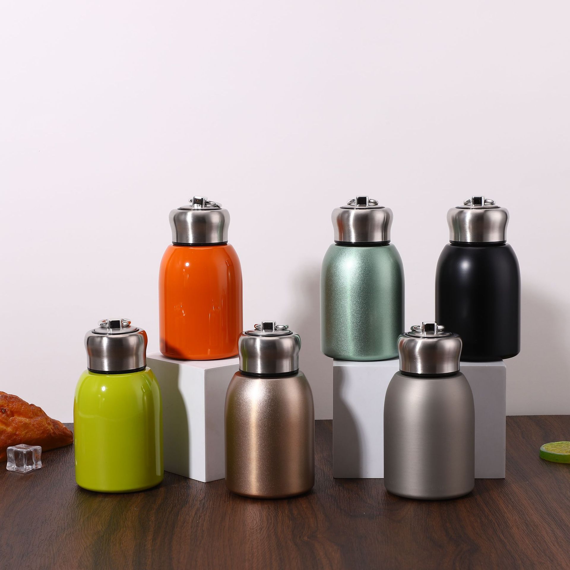 Steel Small Pouch Vacuum Water - Home Office Hours recension och pris