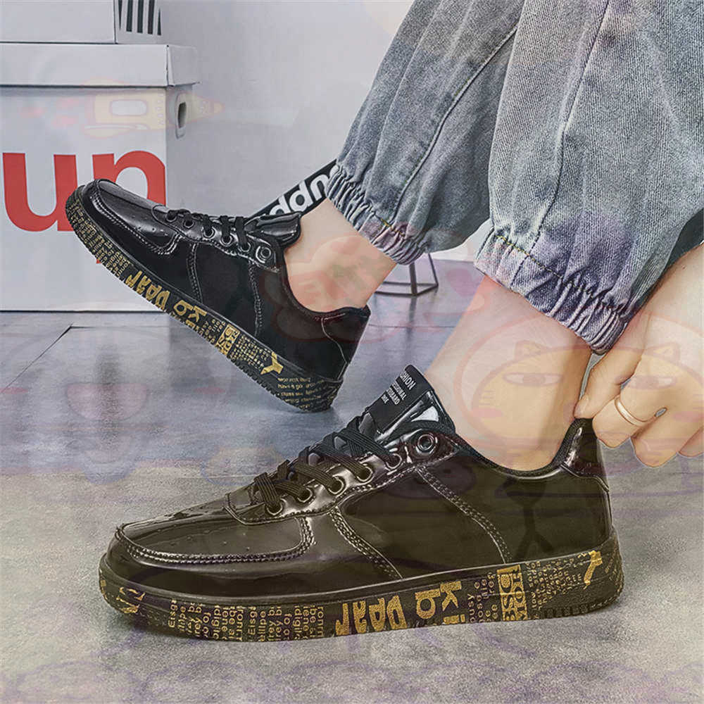 Round Foot Size 45 Sneakers Wh - Home Office News Uk recension och pris